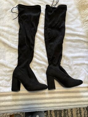 Black Over-the-Knee Block Heel Boots